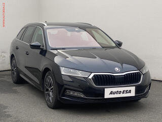 �koda Octavia 2.0TDi, �R, DSG, navi, LED