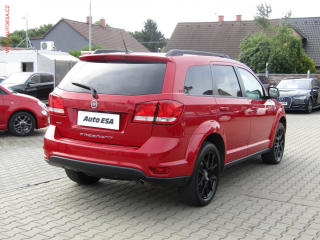 Fiat Freemont (2016) 2.0 JTD 4x4, 7míst, AT, navi - náhled 4