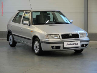 �koda Felicia 1.3 i, 1.maj,�R, servis.kniha