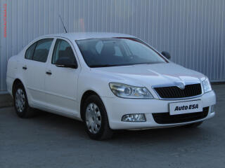 �koda Octavia 1.6 MPi, �R, AC, zmk.�azen�