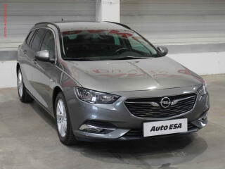 Opel Insignia 2.0 CDTI, 1.maj, AC, navi