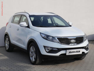 Kia Sportage 2.0 CRDi 4x4, �R, AT, park