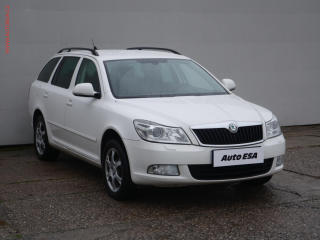 koda Octavia 2.0TDi 4x4, 1.maj, xenon