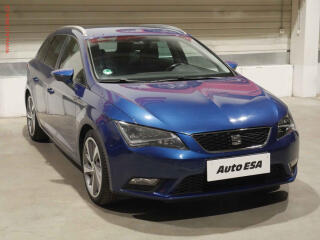 Seat Leon 1.6 TDi, 1.maj, LED, navi