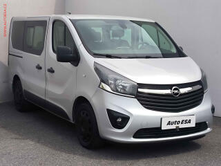 Opel Vivaro 1.6CDTi 6m�st, AC, kamera, TZ
