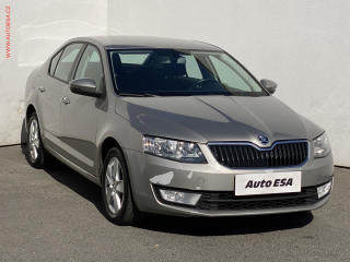 koda Octavia 1.6TDi, AT, LED, autoAC