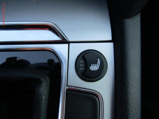 Volkswagen Passat (2018) 1.6 TDi, DSG, AC - náhled 16