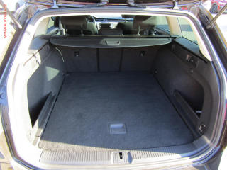 Volkswagen Passat (2018) 1.6 TDi, DSG, AC - náhled 7