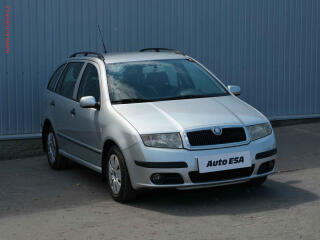 �koda Fabia 1.2i, �R