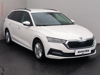 �koda Octavia 2.0TDi, �R, DSG, LED