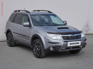 Subaru Forester 2.5XT 4x4, �R, servis.kniha