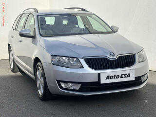 �koda Octavia 1.2 TSi, Elegance, park.�idla