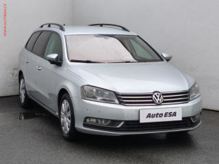 Volkswagen Passat 2.0 TDi, AC, tempo, park