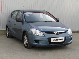 Hyundai i30 1.6 CRDi, 2.maj,�R, Klima