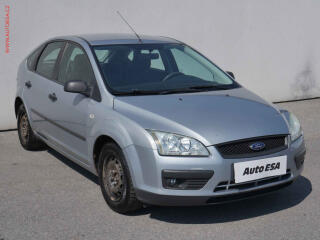 Ford Focus 1.6i, �R
