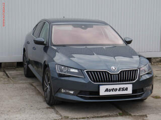 �koda Superb 2.0 TDi 4x4, DSG, navi, bixen