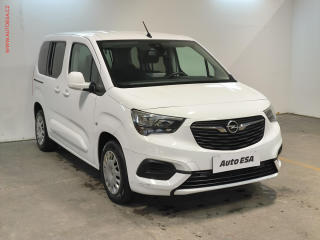 Opel Combo 1.2T, 1.maj,�R, AC, v�h�ev