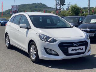 Hyundai i30 1.6GDi, �R, AC, tempo