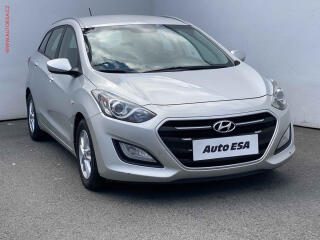 Hyundai i30 1.6CRDi, �R, AC