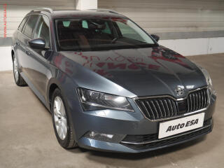 �koda Superb 2.0 TDi, DSG, navi, bixen