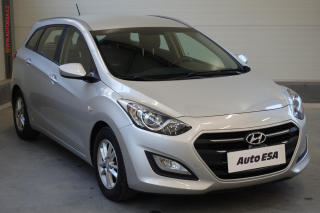 Hyundai i30 1.6 CRDI, R, AC, temp.