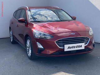 Ford Focus 2.0TDCi, Titanium, LED, navi