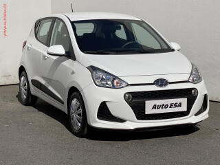 Hyundai i10 1.0i, �R, AC, park.asist