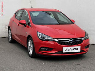 Opel Astra 1.4 T, �R, AC, LED, park