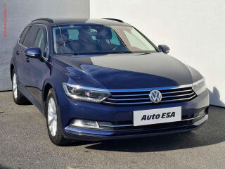 Volkswagen Passat 2.0 TDi, LED, navi, park