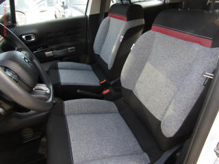 Citroën C3 (2022) 1.2PT, ČR, AC, park.čidla - náhled 9