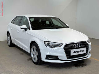 Audi A3 2.0 TFSI quattro, AT, navi