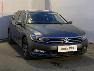Volkswagen Passat 1.6TDi, DSG, LED
