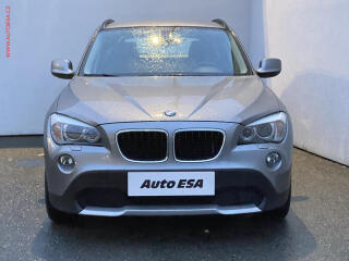 BMW X1 (2010) 2.0d xDrive20d, Bixen, navi - náhled 2