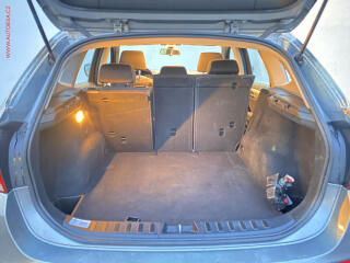 BMW X1 (2010) 2.0d xDrive20d, Bixen, navi - náhled 7