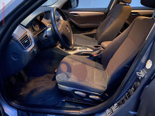 BMW X1 (2010) 2.0d xDrive20d, Bixen, navi - náhled 9