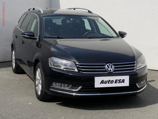 Volkswagen Passat 1.6 TDi, Comfortline, navi