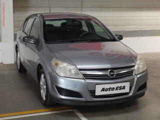 Opel Astra 1.7 CDTI, 1.maj, AC, park