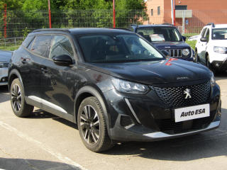 Peugeot 2008 1.2 PT, 1.maj,R, Allure