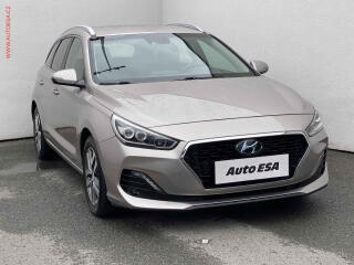 Hyundai i30 1.4 i, 1.maj,�R, servis