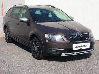 �koda Octavia 2.0TDI 4x4, �R, Scout, navi