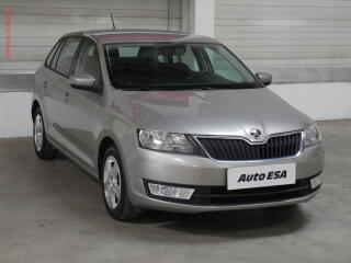 �koda Rapid 1.2 TSi, 2.maj, AC, v�h�ev