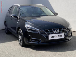 Hyundai i30 1.5t-gdi, 1.maj,�R, servis