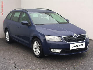 koda Octavia 1.6 TDi, AC, vhev sed