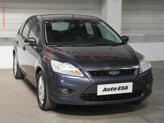 Ford Focus 1.6 i, AC, ta�n�
