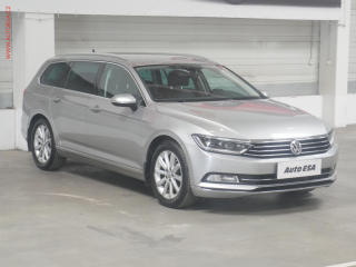 Volkswagen Passat 2.0 TDi, Highline, LED, navi