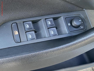 Škoda Scala (2019) 1.6 TDi, LED, park.asist - náhled 13