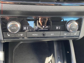 Škoda Scala (2019) 1.6 TDi, LED, park.asist - náhled 16