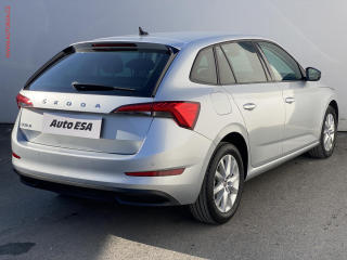 Škoda Scala (2019) 1.6 TDi, LED, park.asist - náhled 4