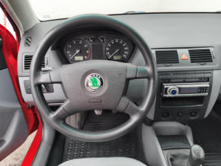 Škoda Fabia (2000) 1.4i, AC - náhled 9