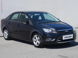 Ford Focus 1.6 i, �R, xenon, autoAC